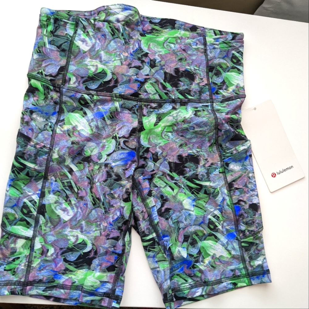 Lululemon Fast and free HR short 8"